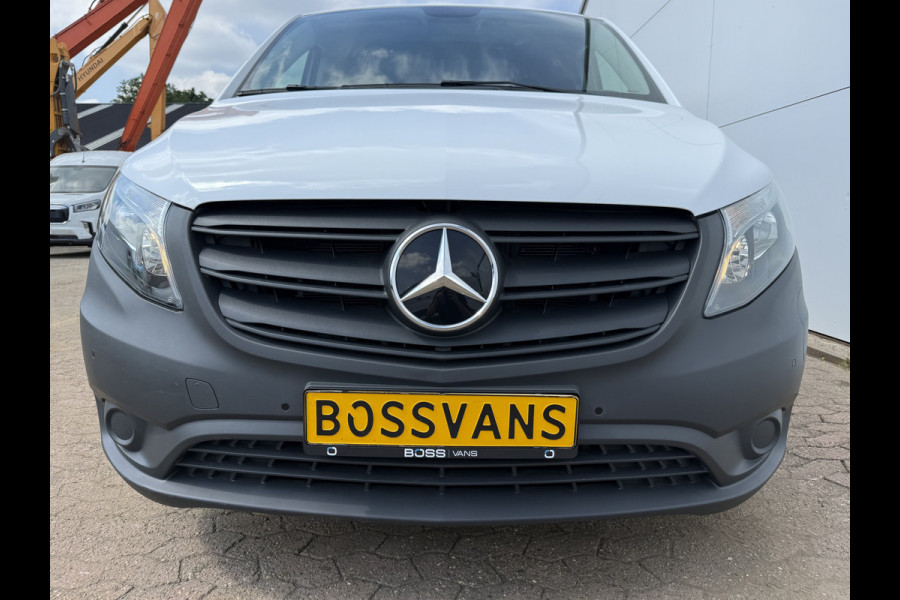 Mercedes-Benz eVito 112 66kWh L2 Elektrisch 97.7% (SOH) 280km WLTP Climate Control Cruise Control Carplay Camera Stoelverwarming Parkeersensoren