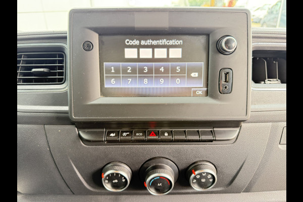 Renault Master Plancher T35 2.3 DCi 145pk L4H1 Airco Cruise Control Camera Bakwagen Meubelbak Foodtruck