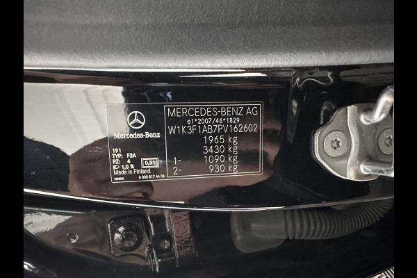 Mercedes-Benz A-Klasse 180 d Advantage (INCL-BTW) *PANO | LEATHER-FABRIC | WIDE-DIGICOCKPIT | AMBIENT-LIGHT | FULL-LED | SURROUND-VIEW | NAVI-FULLMAP | CARBON-INLAY | HEATED-SPORTSEATS | 17''ALU*