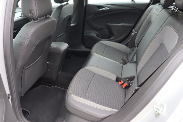Opel Astra Sports Tourer 1.2 Design & Tech org.NL camera h.leer apple/android