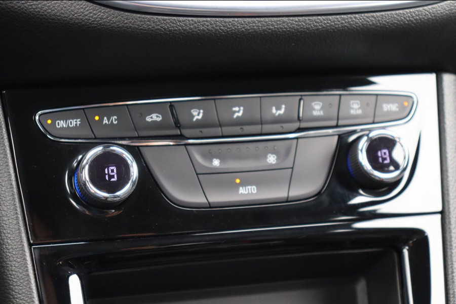 Opel Astra Sports Tourer 1.2 Design & Tech org.NL camera h.leer apple/android