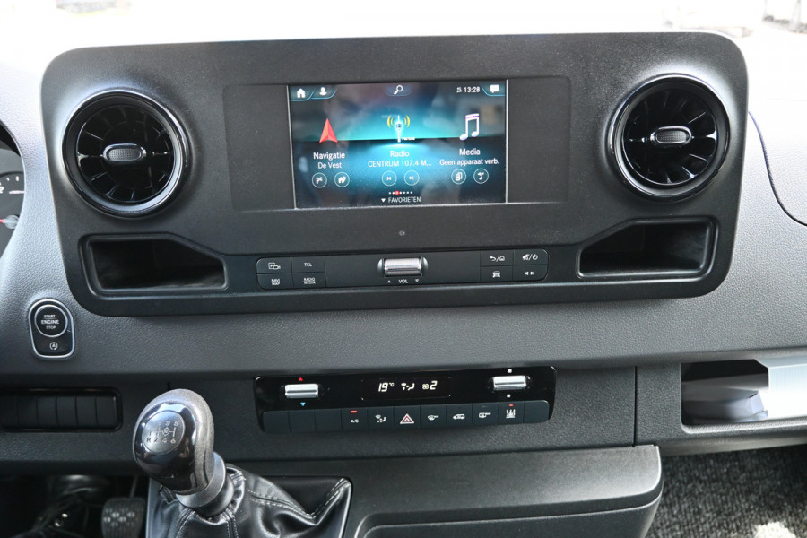 Mercedes-Benz Sprinter 314 CDI L2H2 RWD Standkachel, Navigatie met camera, Trekhaak