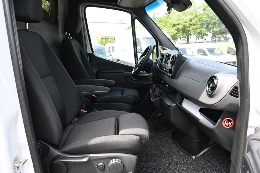 Mercedes-Benz Sprinter 314 CDI L2H2 RWD Standkachel, Navigatie met camera, Trekhaak