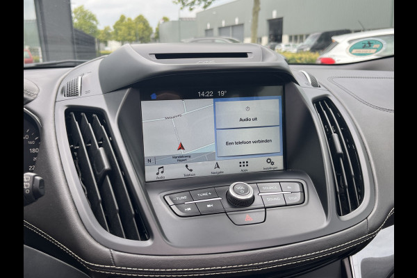 Ford Kuga 1.5 EcoBoost Vignale iAWD 176pk/129kW Automaat | Full Options | Panoramadak | Afn. trekhaak | Luxury Pack | Technology Pack | Driver Assistance Pack | etc. etc.