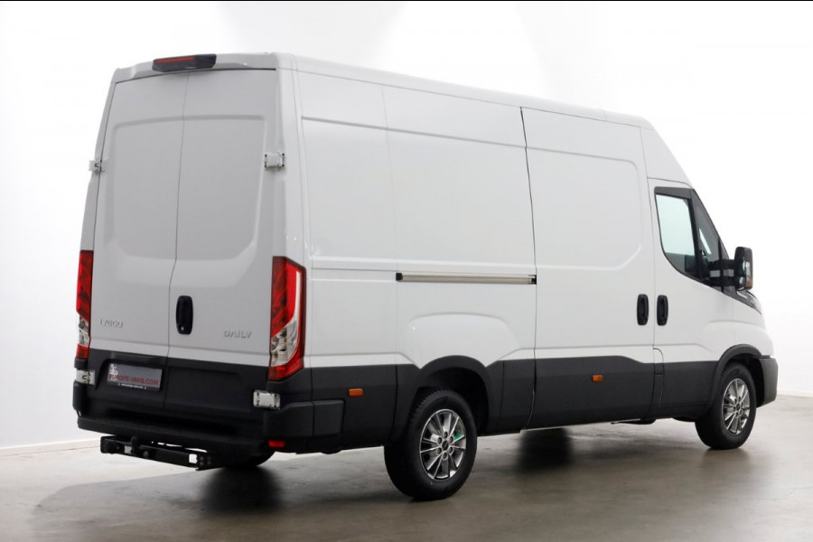Iveco Daily 35S21 3.0 210pk L2H2 HiMatic Automaat LED/Airco/Trekhaak 3500kg NIEUW 11-2024