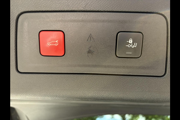 Peugeot 508 1.6 HYbrid GT VAN: 26.900,- VOOR 23.877,- UW WKVOORDEEL: 3.023,- | PHEV| AFNEEMBARE TREKHAAK| PANO| ELEKTRISCHE ACHTERKLEP| ACHTERUITRIJCAMERA| RIJKLAAR GELEVERD INCL. 12 MND BOVAG GARANTIE| DODE HOEK SENSOR|