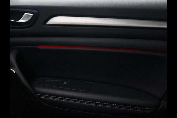 Renault Mégane Estate 1.2 TCe LIMITED + CARPLAY | DAB | COMFORTSTOELEN | CAMERA | SFEERVERL.