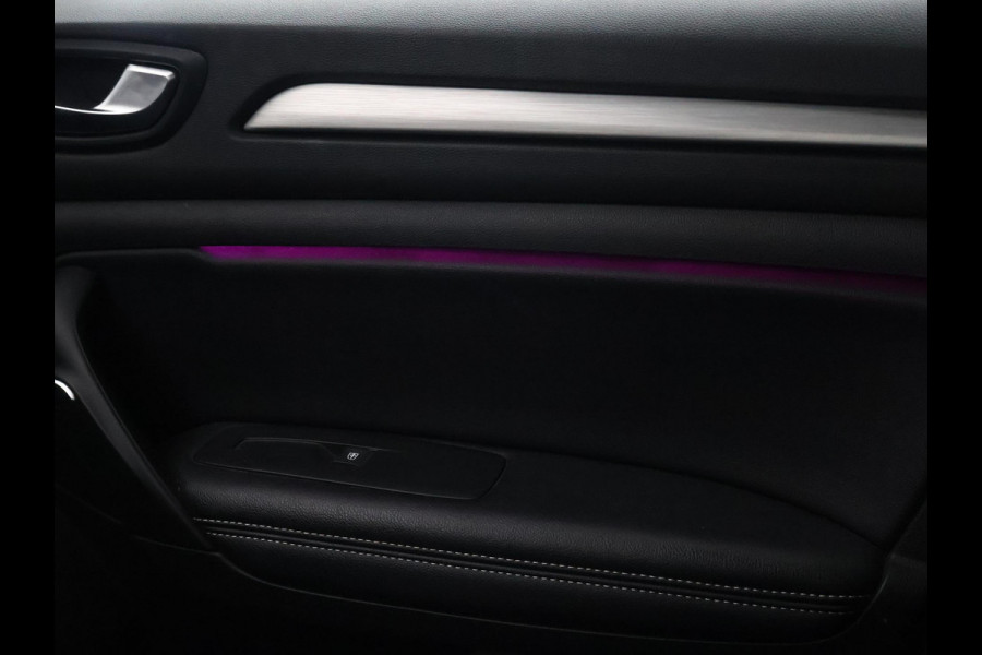 Renault Mégane Estate 1.2 TCe LIMITED + CARPLAY | DAB | COMFORTSTOELEN | CAMERA | SFEERVERL.