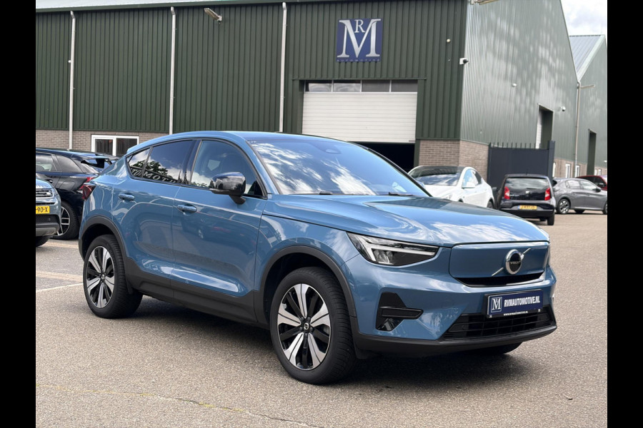 Volvo C40 Recharge Core 69 kWh SOH 93%|| VAN: 33.900,- VOOR: 30.877,- UW WKVOORDEEL: 3.023,-|VOLVO DEALER ONDERHOUDEN| ACHTERUITRIJCAMERA| PANORAMADAK| STOEL + STUURVERWARMING| RIJKLAARPRIJS INCL. 12 MAANDEN BOVAG GARANTIE|