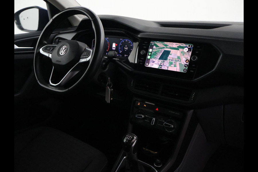 Volkswagen T-Cross 1.0 TSI LIFE + VIRTUAL COCKPIT | NAVIGATIE | ADAPTIVE CRUISE | APPLE CARPLAY | DODEHOEK ASSISTENT