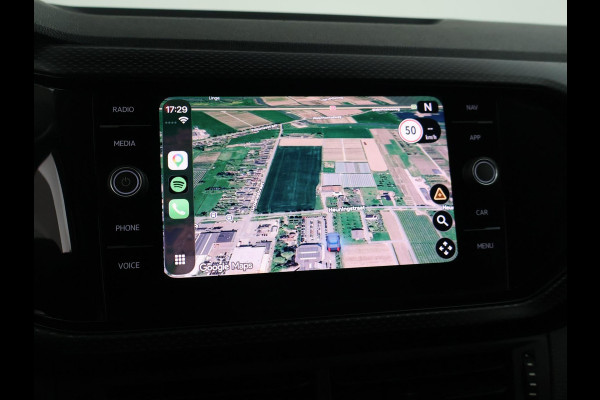 Volkswagen T-Cross 1.0 TSI LIFE + VIRTUAL COCKPIT | NAVIGATIE | ADAPTIVE CRUISE | APPLE CARPLAY | DODEHOEK ASSISTENT