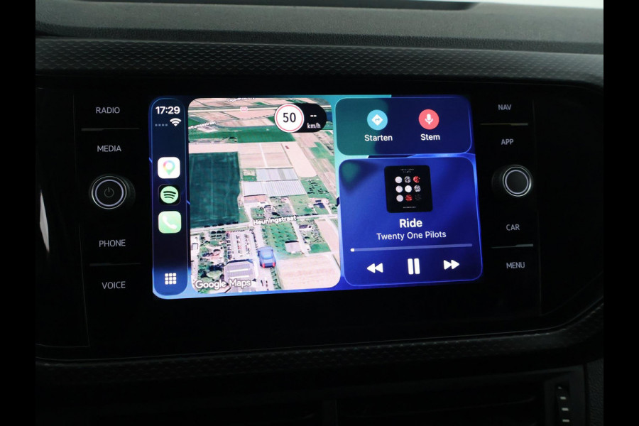 Volkswagen T-Cross 1.0 TSI LIFE + VIRTUAL COCKPIT | NAVIGATIE | ADAPTIVE CRUISE | APPLE CARPLAY | DODEHOEK ASSISTENT