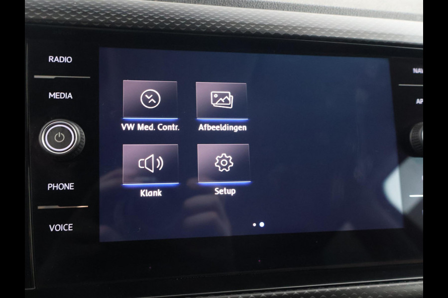 Volkswagen T-Cross 1.0 TSI LIFE + VIRTUAL COCKPIT | NAVIGATIE | ADAPTIVE CRUISE | APPLE CARPLAY | DODEHOEK ASSISTENT