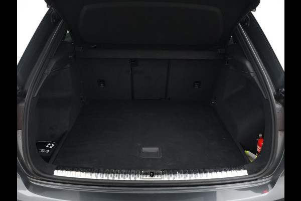 Audi Q3 35 TFSI S-LINE 150 PK AUT. + VIRTUAL | CARPLAY | STANDKACHEL | LEDER | MATRIX LED