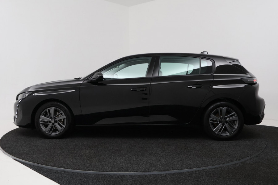 Peugeot 308 1.2 PureTech Active Pack Business (NAVIGATIE, STOELVERWARMING, CRUISE CONTROL, PARKEERSENSOREN)