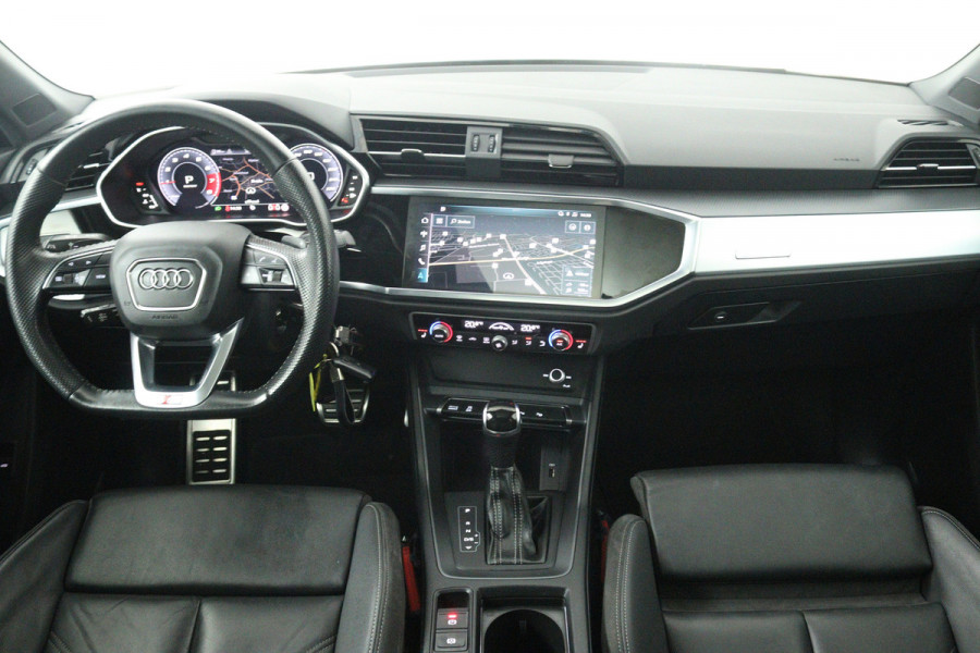Audi Q3 Sportback 35 TFSI Pro Line S (PANORAMADAK, CAMERA, STOELVERWARMING, NAVIGATIE, CRUISE ADAPTIEF, PARKEERSENSOREN)