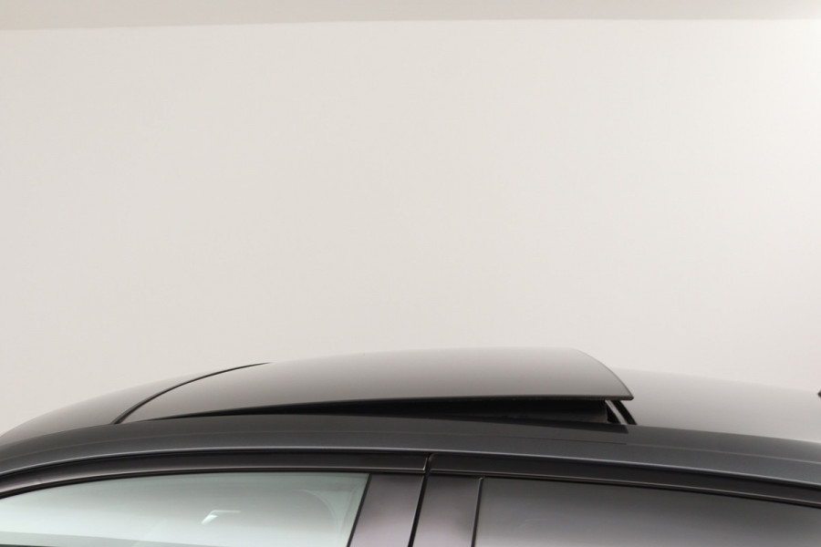 Audi Q3 Sportback 35 TFSI Pro Line S (PANORAMADAK, CAMERA, STOELVERWARMING, NAVIGATIE, CRUISE ADAPTIEF, PARKEERSENSOREN)