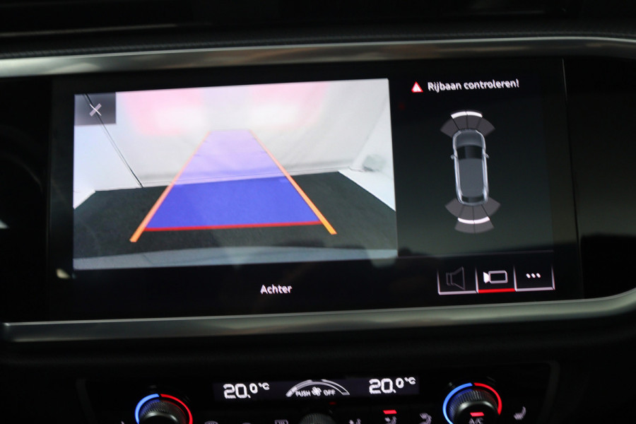 Audi Q3 Sportback 35 TFSI Pro Line S (PANORAMADAK, CAMERA, STOELVERWARMING, NAVIGATIE, CRUISE ADAPTIEF, PARKEERSENSOREN)