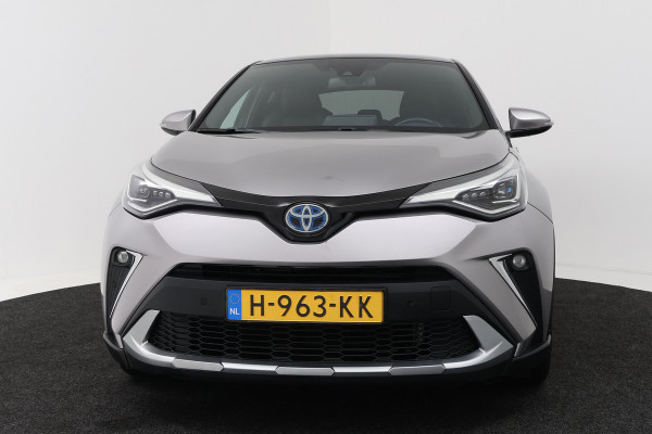 Toyota C-HR 2.0 Hybrid Bi-Tone (SFEERVERLICHTING, STOELVERWARMING, ACHTERUITRIJCAMERA, PARKEERSENSOREN)