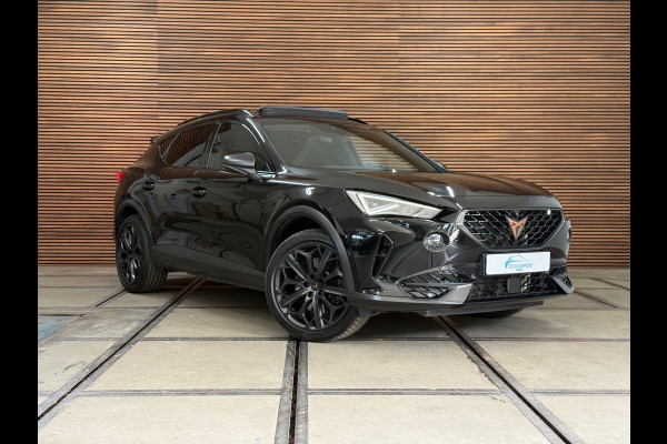 CUPRA Formentor 1.4 e-Hybrid VZ Tribe Edition | Pano | Trekhaak | Beats | 360° Camera | ACC | Travel Assist | Matrix LED | 245 PK