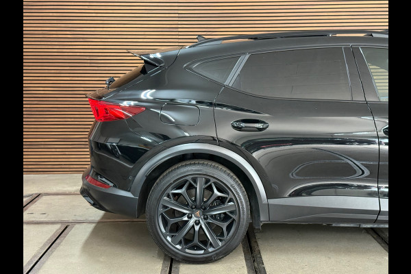 CUPRA Formentor 1.4 e-Hybrid VZ Tribe Edition | Pano | Trekhaak | Beats | 360° Camera | ACC | Travel Assist | Matrix LED | 245 PK
