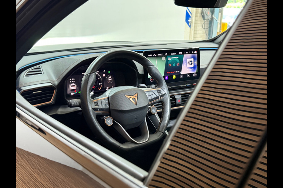 CUPRA Formentor 1.4 e-Hybrid VZ Tribe Edition | Pano | Trekhaak | Beats | 360° Camera | ACC | Travel Assist | Matrix LED | 245 PK