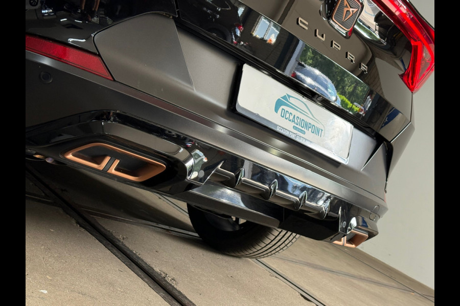 CUPRA Formentor 1.4 e-Hybrid VZ Tribe Edition | Pano | Trekhaak | Beats | 360° Camera | ACC | Travel Assist | Matrix LED | 245 PK