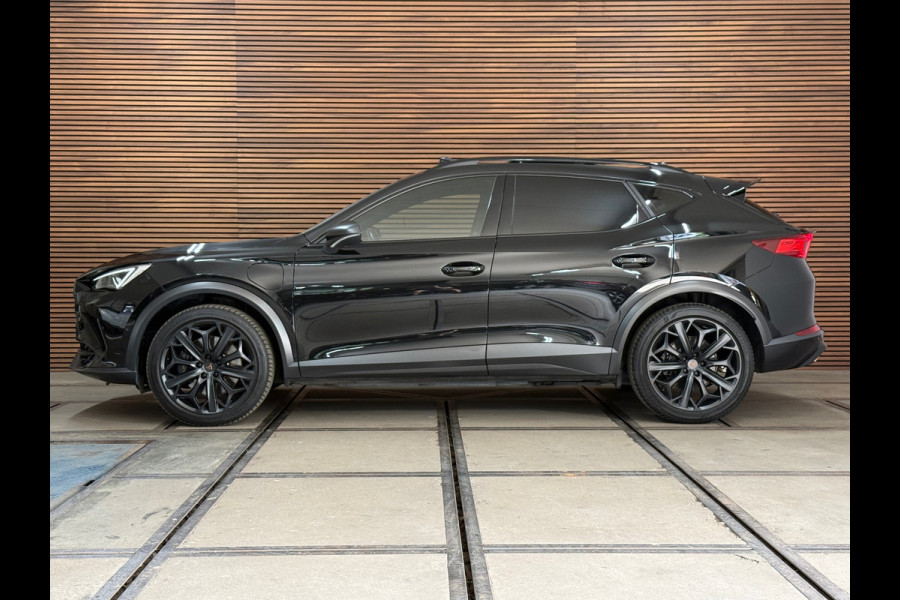 CUPRA Formentor 1.4 e-Hybrid VZ Tribe Edition | Pano | Trekhaak | Beats | 360° Camera | ACC | Travel Assist | Matrix LED | 245 PK