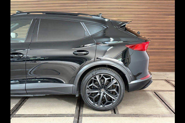 CUPRA Formentor 1.4 e-Hybrid VZ Tribe Edition | Pano | Trekhaak | Beats | 360° Camera | ACC | Travel Assist | Matrix LED | 245 PK