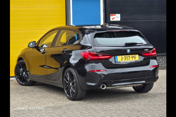 BMW 1-serie 118i High Executive Edition / Aut / NAP / Dig Cockpit / Navi / Leder / Cruise Control / Led / Pdc / Nette Staat