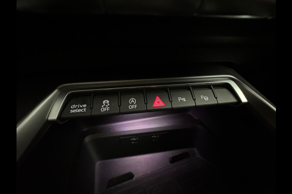 Audi S3 Sportback 2.0 TFSI quattro Pano|B&O|HuD|Keyles|Sfeer