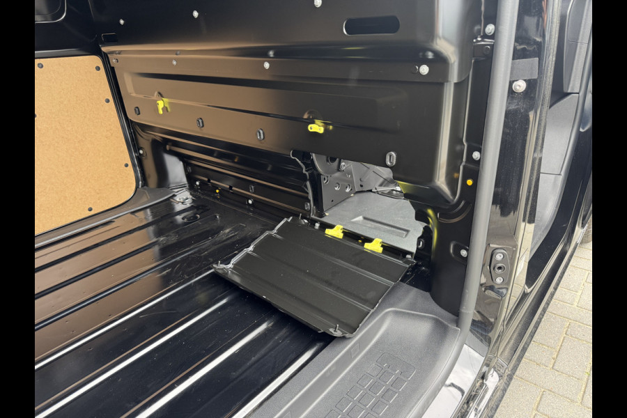 Opel Vivaro 2.0 CDTI 177Pk Automaat L2H1 Innovation | Navi | Camera | 17'' Lm Velgen | Prijs Rijklaar!!