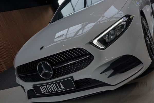 Mercedes-Benz A-Klasse 250e AMG Panodak Leer Navi PTS Ambient Climate Zwarte binnenhemel Cruise Stoelverwarming LM velgen EQ BTW auto!