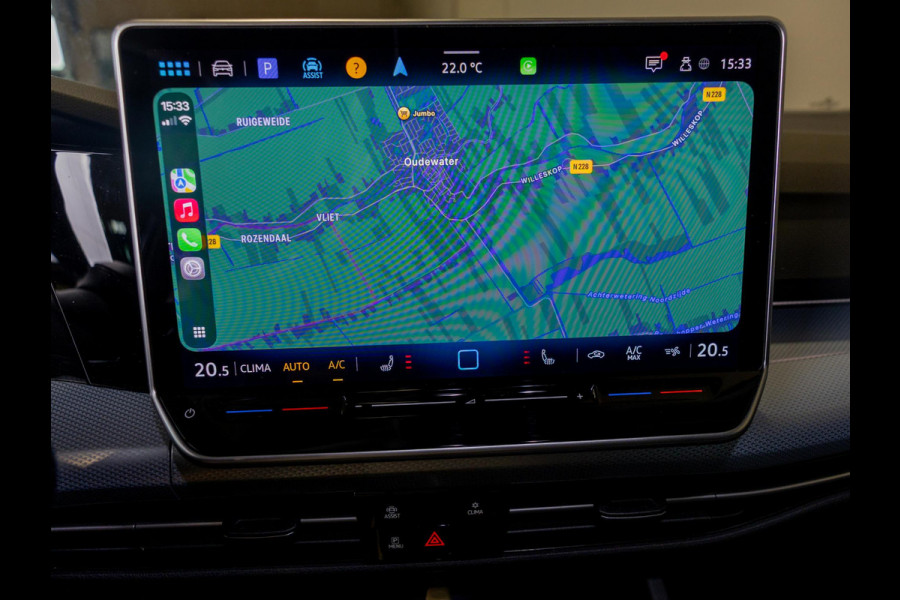 Volkswagen Golf 1.5 TSI / 116pk / Stoelverwarming / Navigatie / Adaptieve cruise control / Apple carplay / Airco