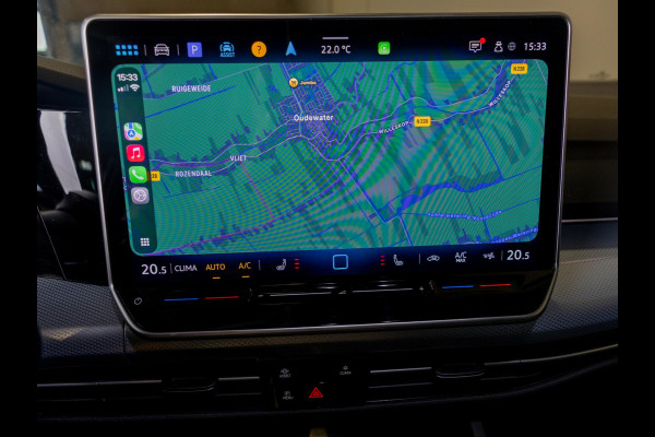 Volkswagen Golf 1.5 TSI / 116pk / Stoelverwarming / Navigatie / Adaptieve cruise control / Apple carplay / Airco