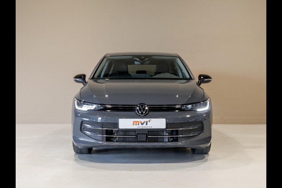 Volkswagen Golf 1.5 TSI / 116pk / Stoelverwarming / Navigatie / Adaptieve cruise control / Apple carplay / Airco