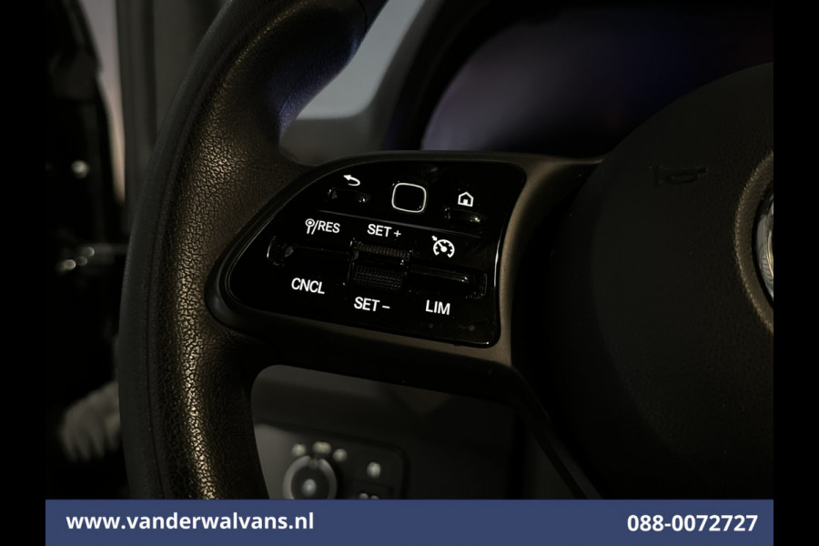 Mercedes-Benz Sprinter 317 CDI 170pk L3H2 Euro6 Airco | Camera | Apple Carplay | Cruisecontrol | Stoelverwarming Android Auto, Parkeersensoren, Bijrijdersbank