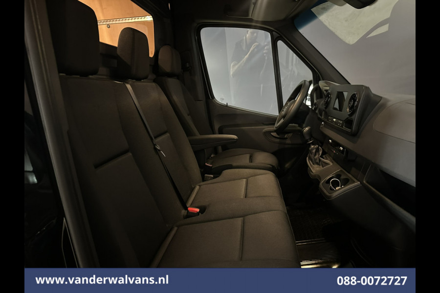Mercedes-Benz Sprinter 317 CDI 170pk L3H2 Euro6 Airco | Camera | Apple Carplay | Cruisecontrol | Stoelverwarming Android Auto, Parkeersensoren, Bijrijdersbank