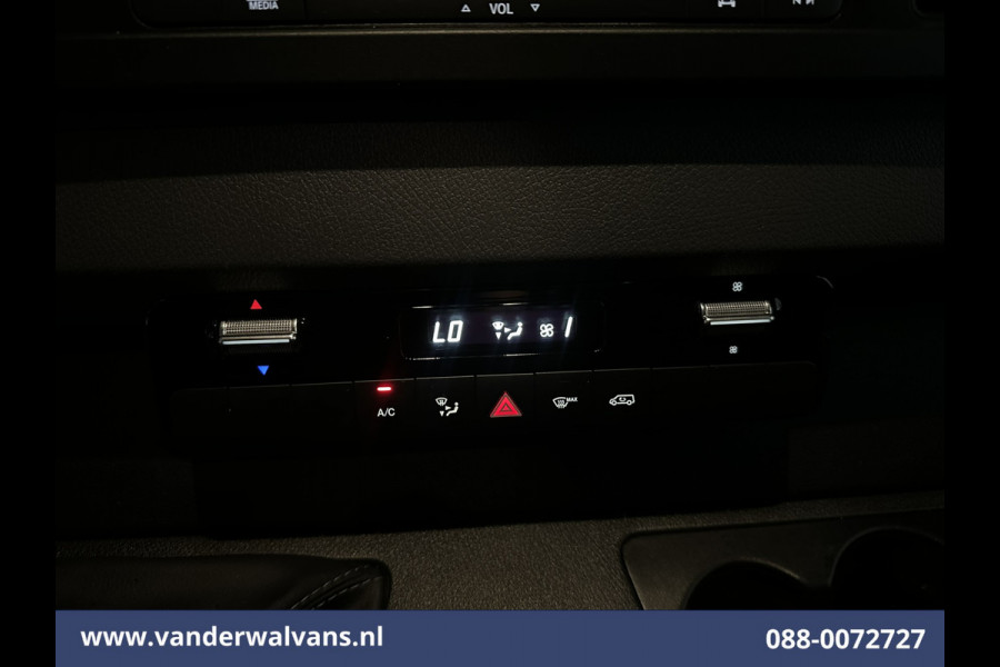 Mercedes-Benz Sprinter 317 CDI 170pk L3H2 Euro6 Airco | Camera | Apple Carplay | Cruisecontrol | Stoelverwarming Android Auto, Parkeersensoren, Bijrijdersbank