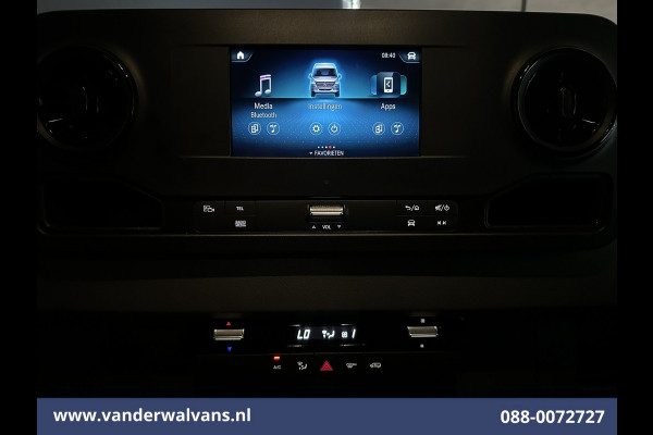 Mercedes-Benz Sprinter 317 CDI 170pk L3H2 Euro6 Airco | Camera | Apple Carplay | Cruisecontrol | Stoelverwarming Android Auto, Parkeersensoren, Bijrijdersbank