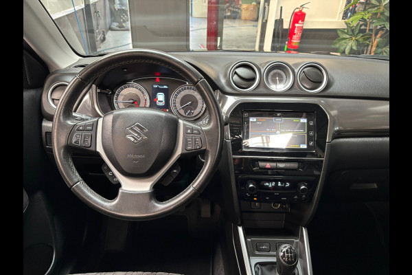 Suzuki Vitara 1.0 Boosterjet Stijl / Panorama Dak /Navi
