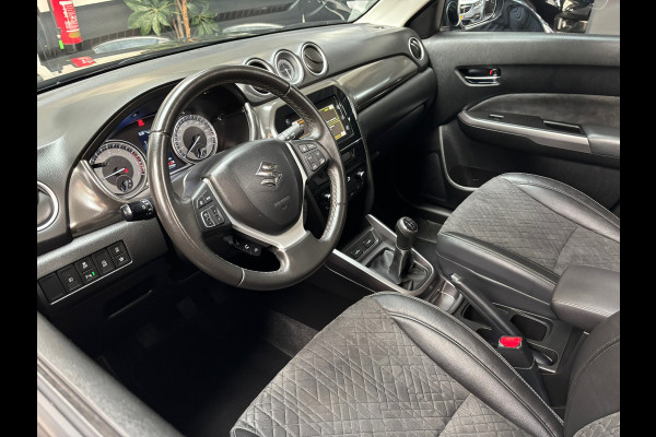 Suzuki Vitara 1.0 Boosterjet Stijl / Panorama Dak /Navi