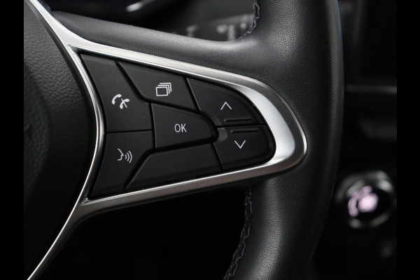 Renault Captur 1.6 E-Tech Hybrid 145 Intens | SOH 85,4% | Camera | Carplay | Automaat | Navigatie | Cruise control | Parkeersensoren | LED | DAB |