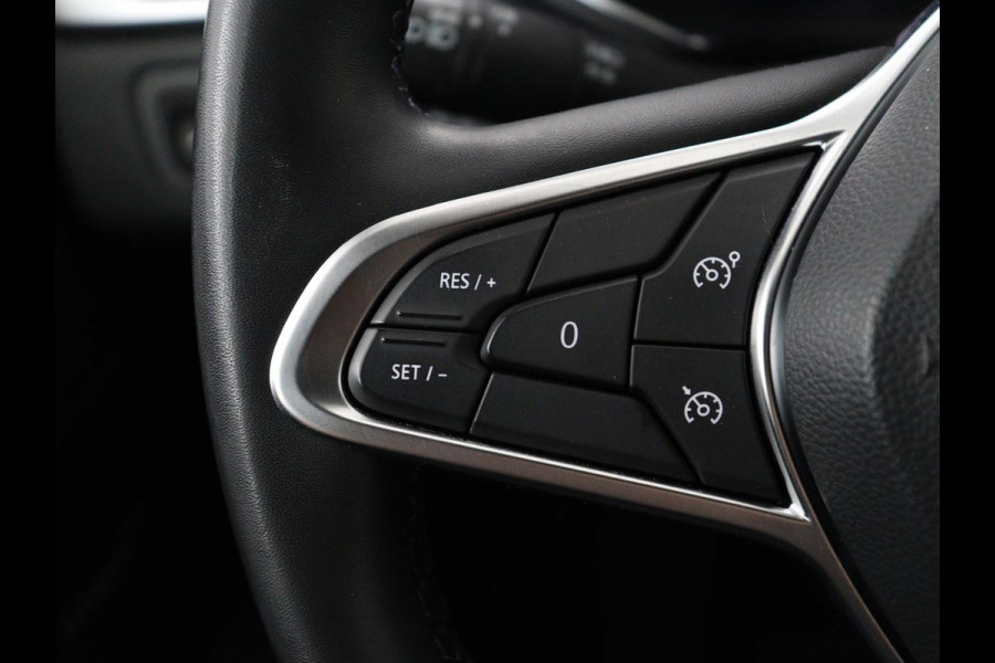 Renault Captur 1.6 E-Tech Hybrid 145 Intens | SOH 85,4% | Camera | Carplay | Automaat | Navigatie | Cruise control | Parkeersensoren | LED | DAB |