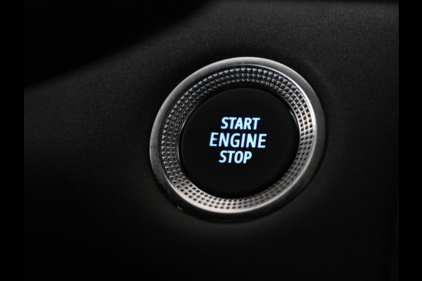 Renault Captur 1.6 E-Tech Hybrid 145 Intens | SOH 85,4% | Camera | Carplay | Automaat | Navigatie | Cruise control | Parkeersensoren | LED | DAB |