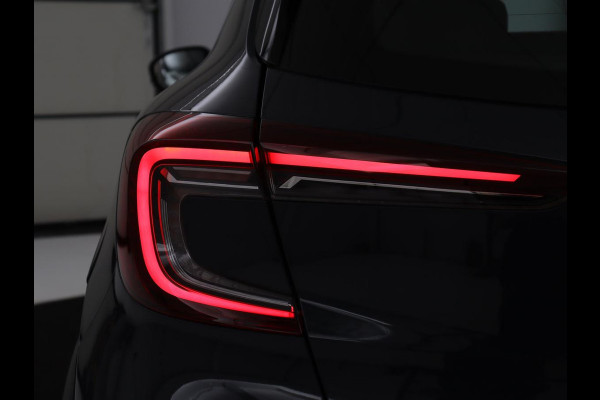 Renault Captur 1.6 E-Tech Hybrid 145 Intens | SOH 85,4% | Camera | Carplay | Automaat | Navigatie | Cruise control | Parkeersensoren | LED | DAB |