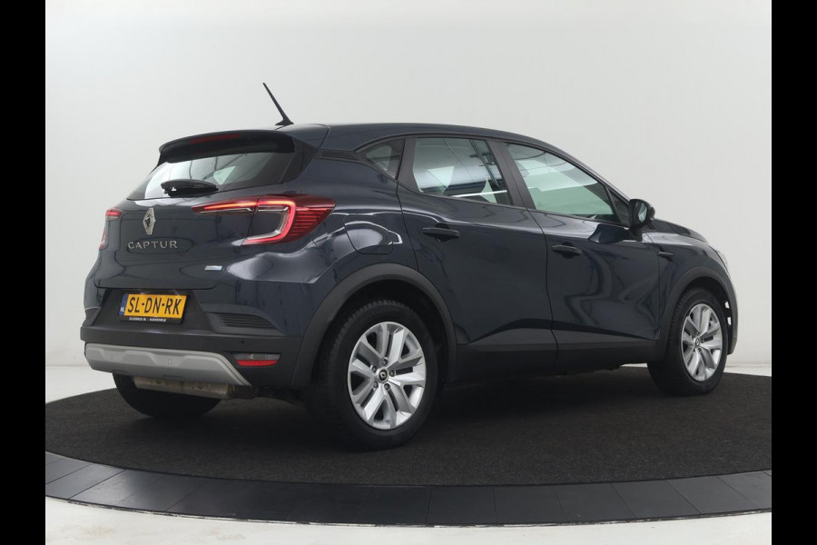 Renault Captur 1.6 E-Tech Hybrid 145 Intens | SOH 85,4% | Camera | Carplay | Automaat | Navigatie | Cruise control | Parkeersensoren | LED | DAB |