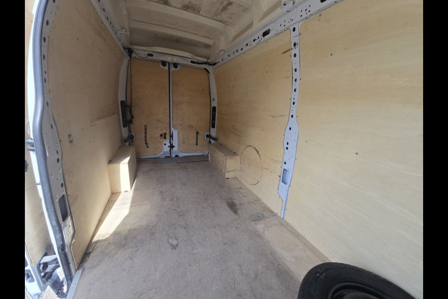 Renault Master T35 2.3 dCi 130 L3 H3 - 130 Pk -  Euro 6 - Airco - Cruise Control