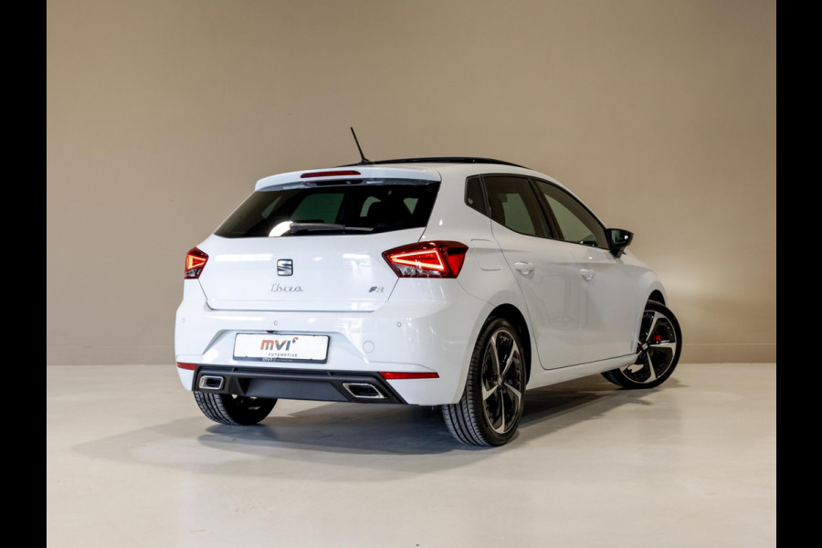 Seat Ibiza 1.5 TSI FR Business Intense Plus / 150pk / Panorama dak / Achteruitrijcamera / Stoelverwarming / Airco / Klimaatregeling / Apple carplay /