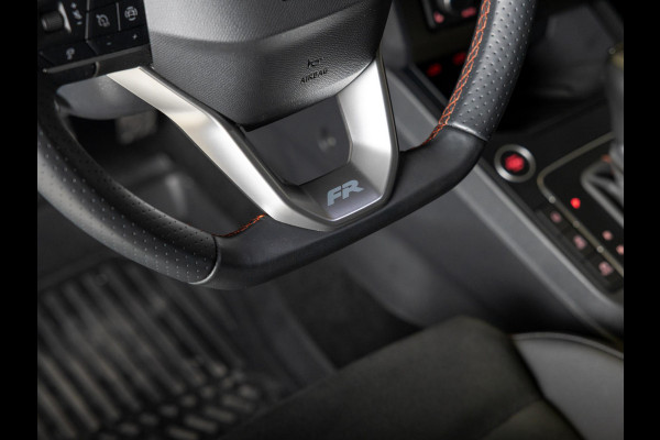 Seat Ibiza 1.5 TSI FR Business Intense Plus / 150pk / Panorama dak / Achteruitrijcamera / Stoelverwarming / Airco / Klimaatregeling / Apple carplay /